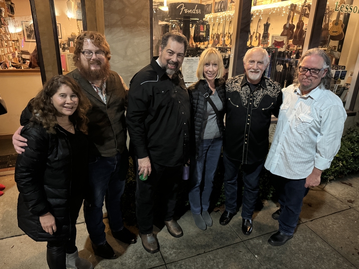 An Evening with Special Consensus 5
